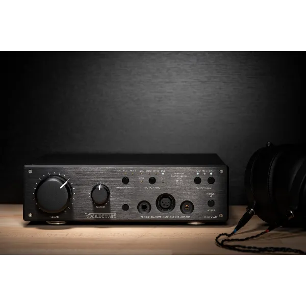 Violectric DHA V590 Pro Digital Headphone Amplifier