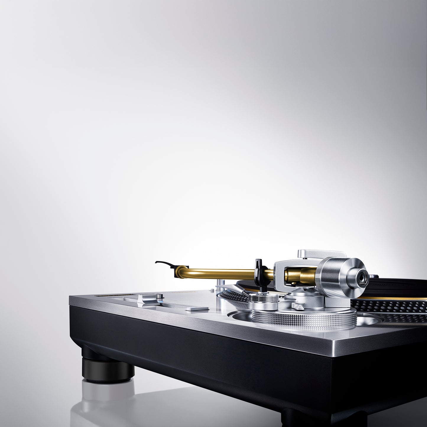 Technics SL-1200GME Master Edition Turntable (preorder)