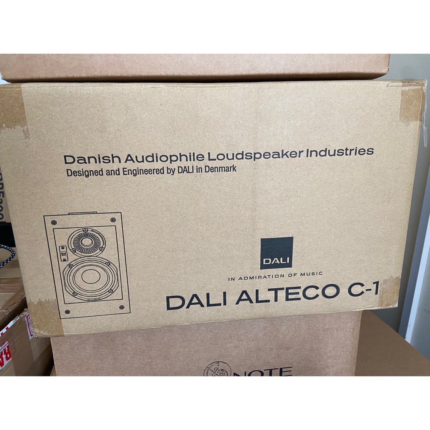 Dali Atleco C1 Walnut (used) near mint pair