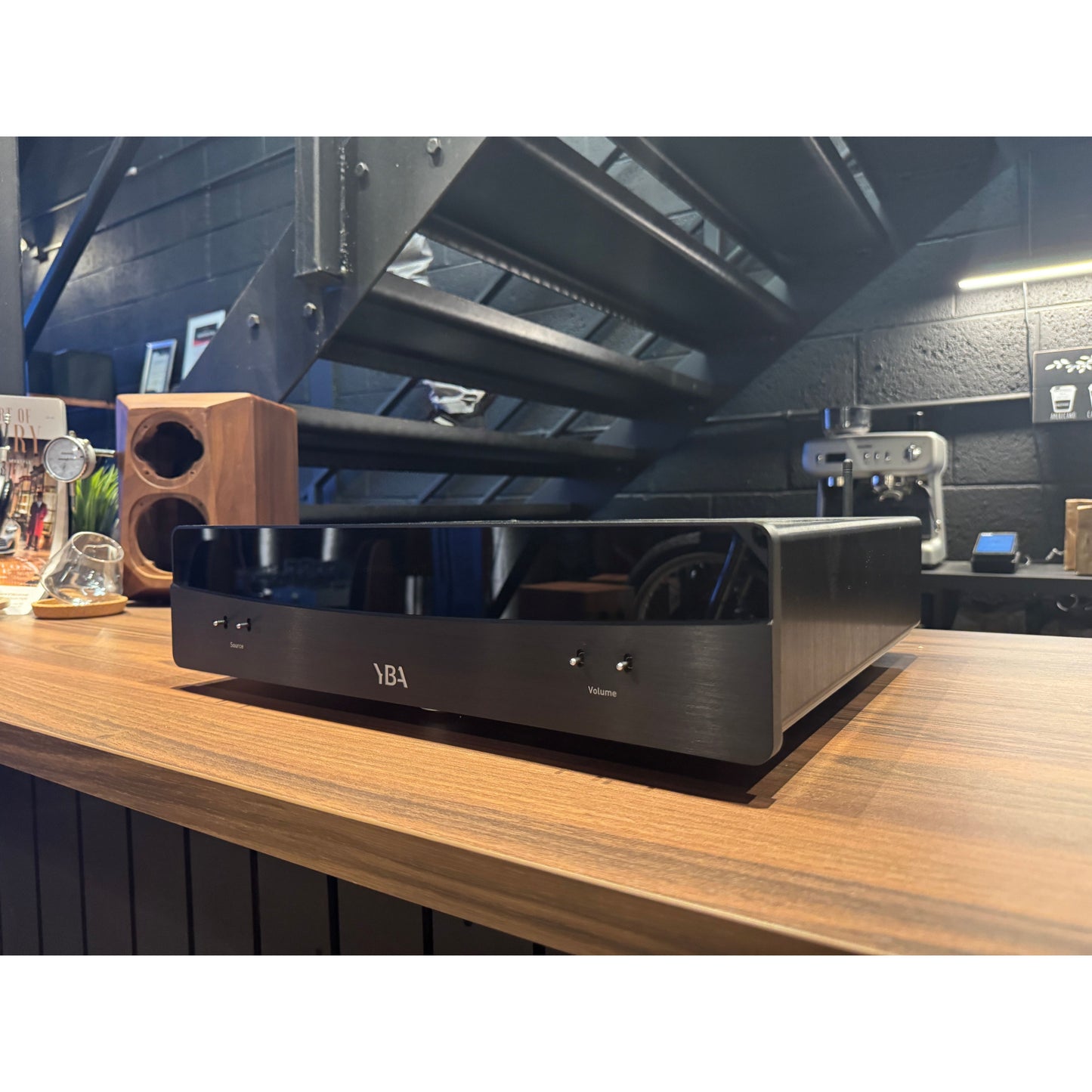 YBA Genesis Integrated Amplifier (USED)