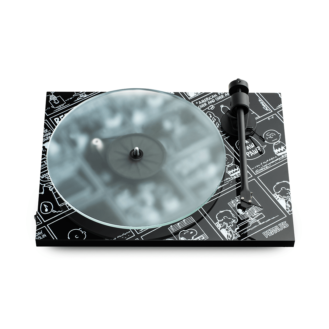 Pro-Ject 75th Anniversary Peanuts Turntable