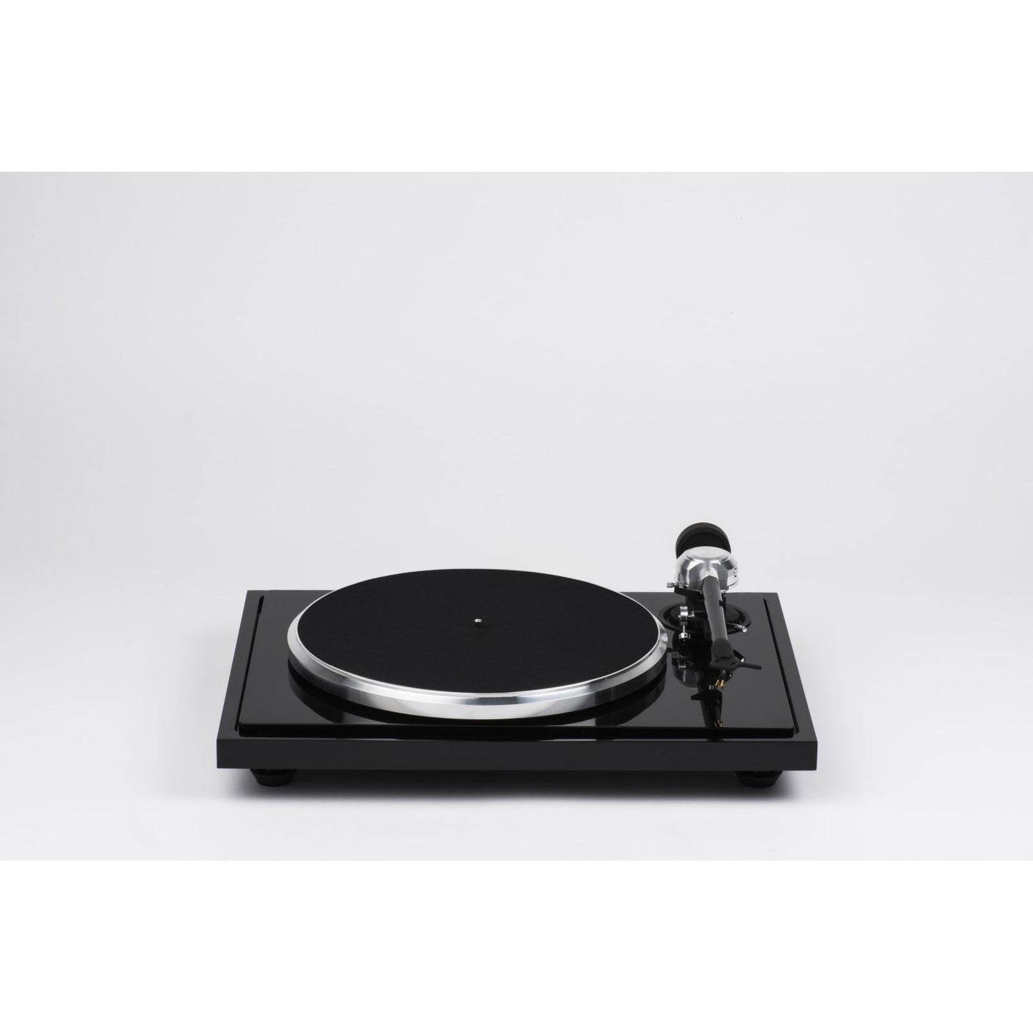 EAT B-Sharp Turntable