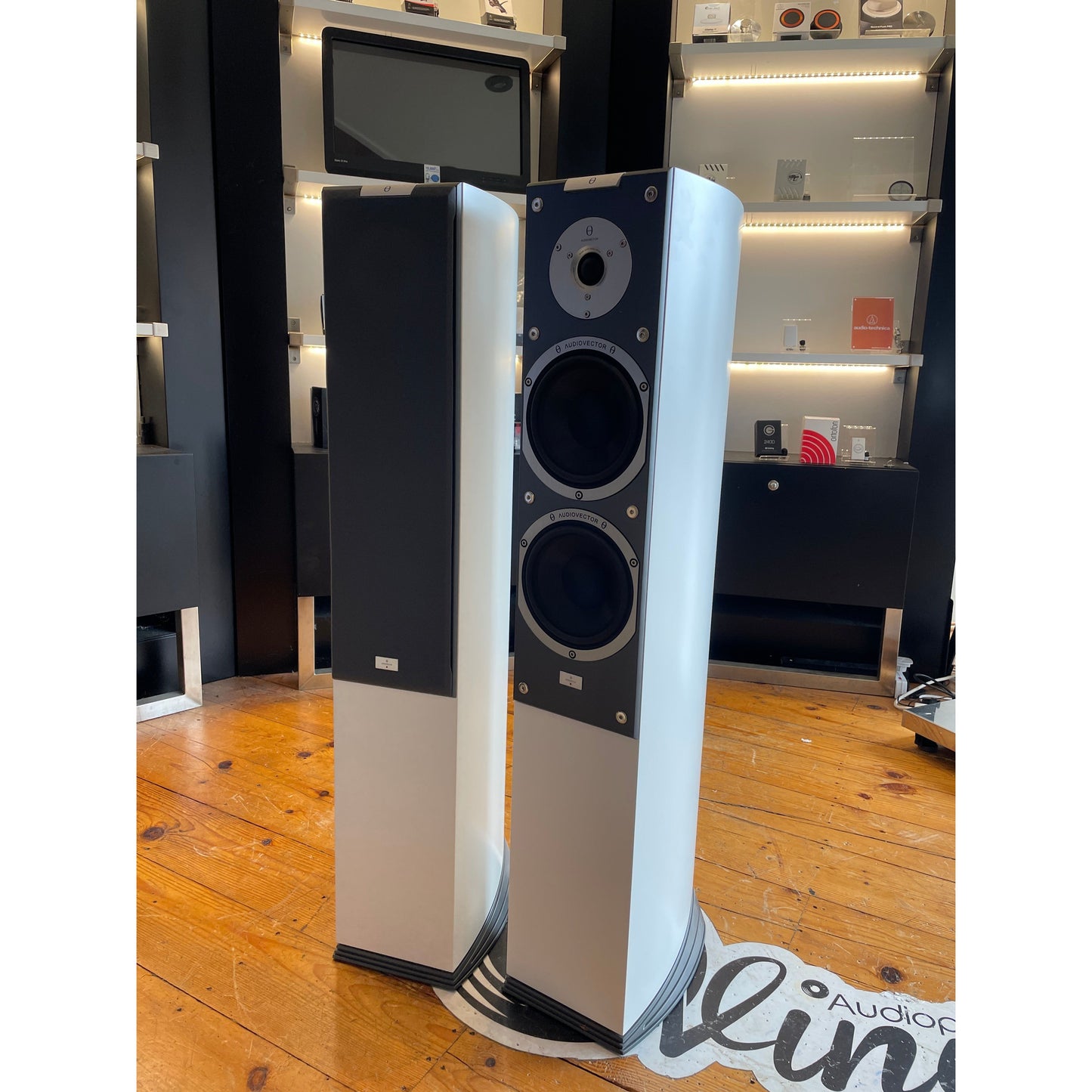 Audiovector SR3 Super Loudspeakers (USED)