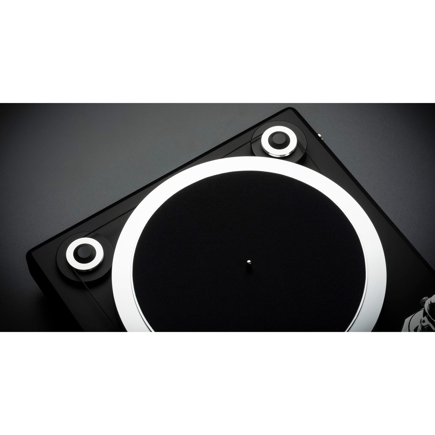EAT F-DUR Turntable
