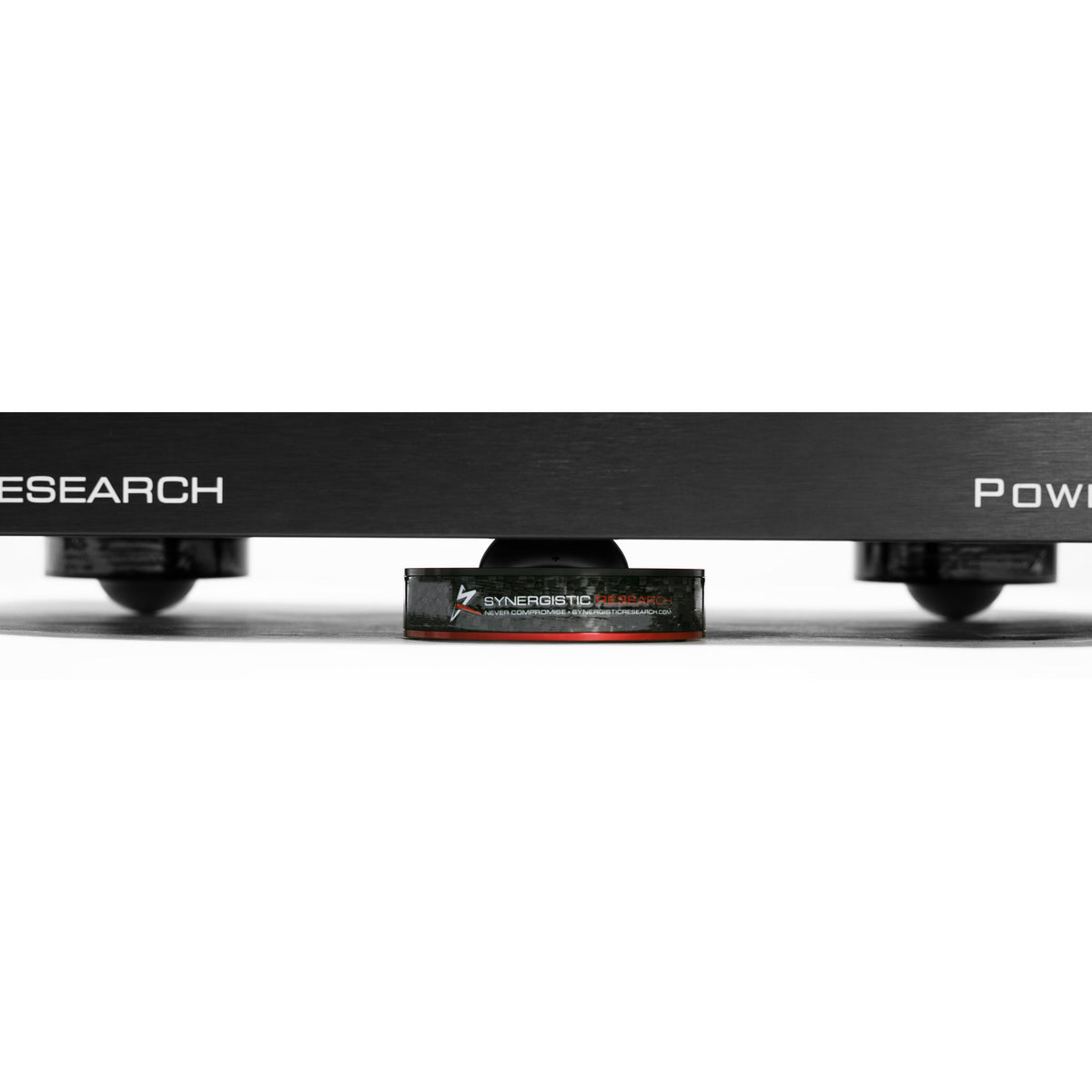 Synergistic Research MiG SX – Installed beneath PowerCell