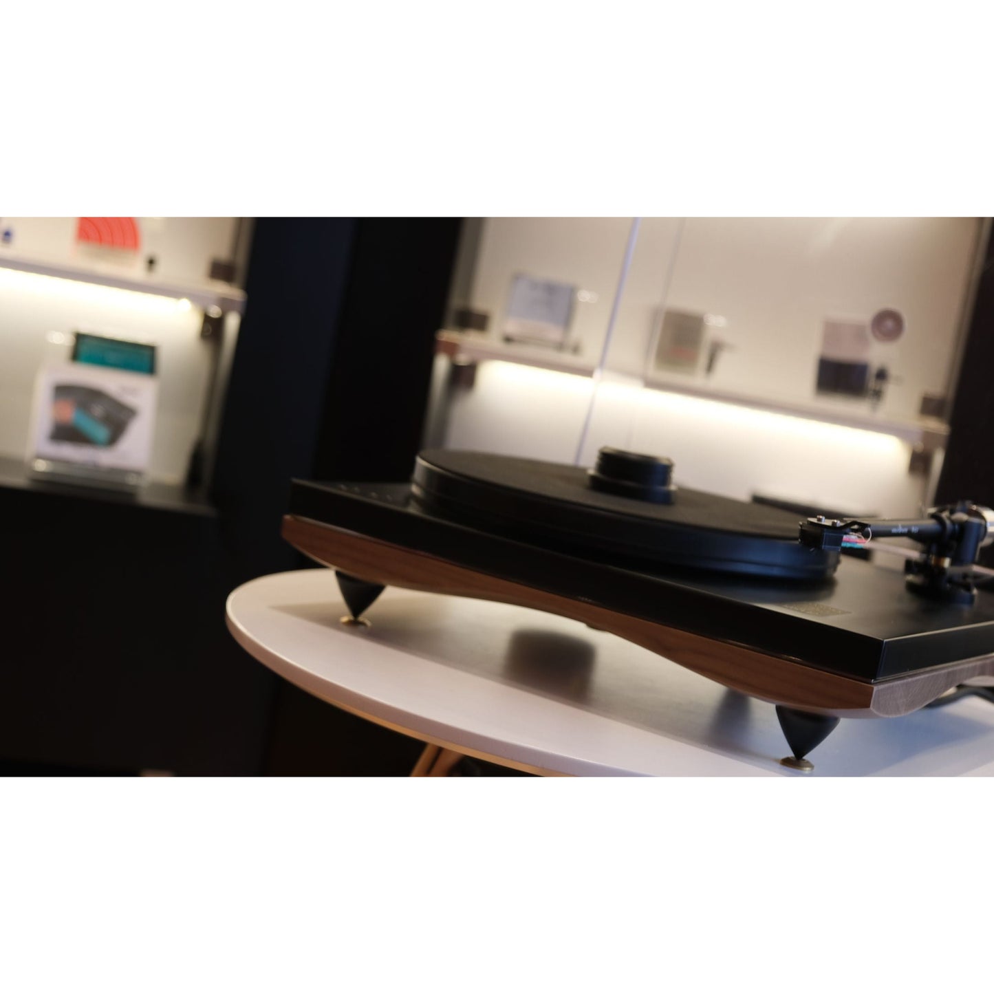 Gold Note Pianosa Turntable - Ex Demo