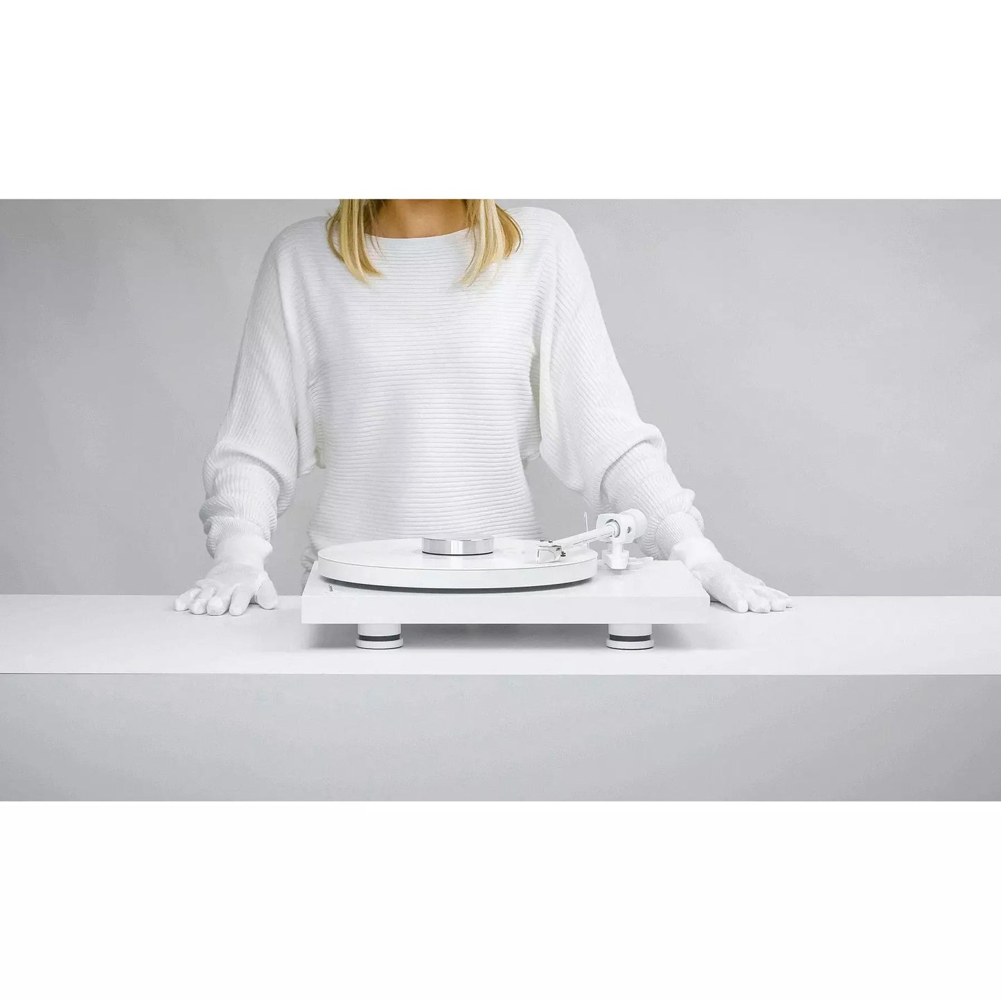 Pro-Ject Debut Pro B - Limited Edition Satin White