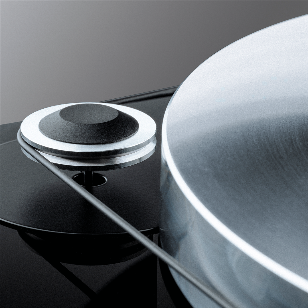 Pro-Ject X8 True Balanced Turntable