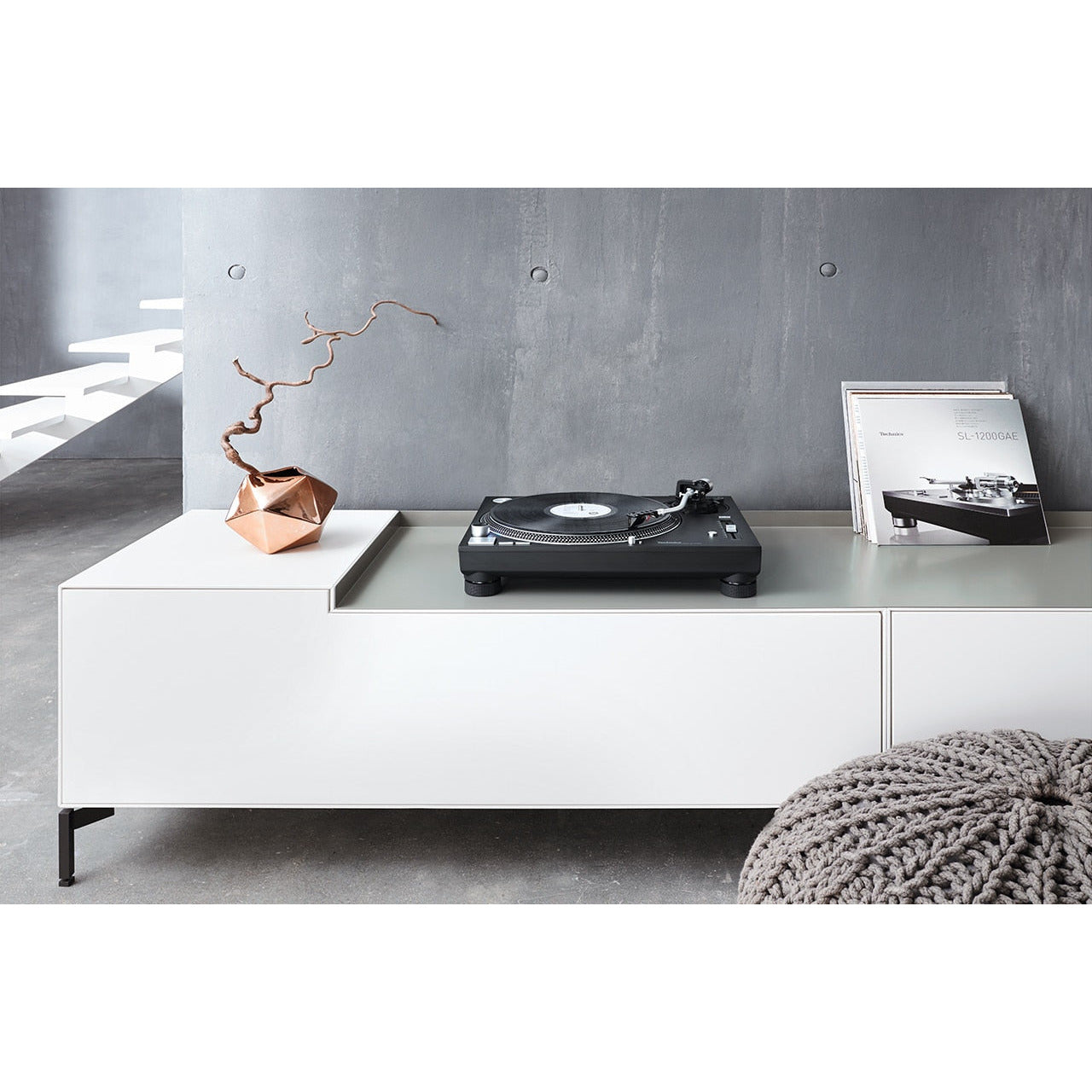 Technics SL-1210GR Direct Drive Turntable