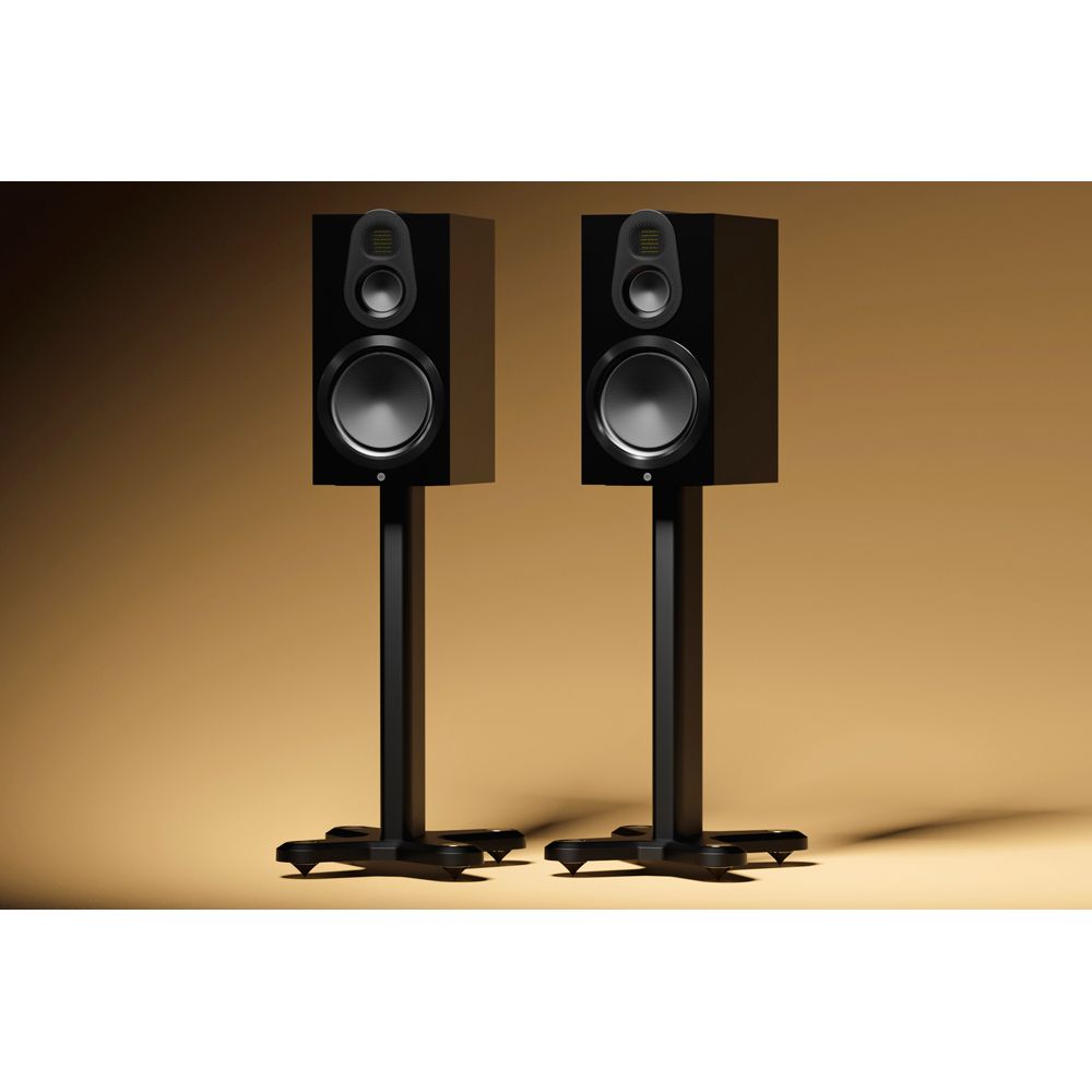 Monitor Audio Gold 100 6G Bookshelf Speaker in Gloss BLK with Matching Stands (USED)