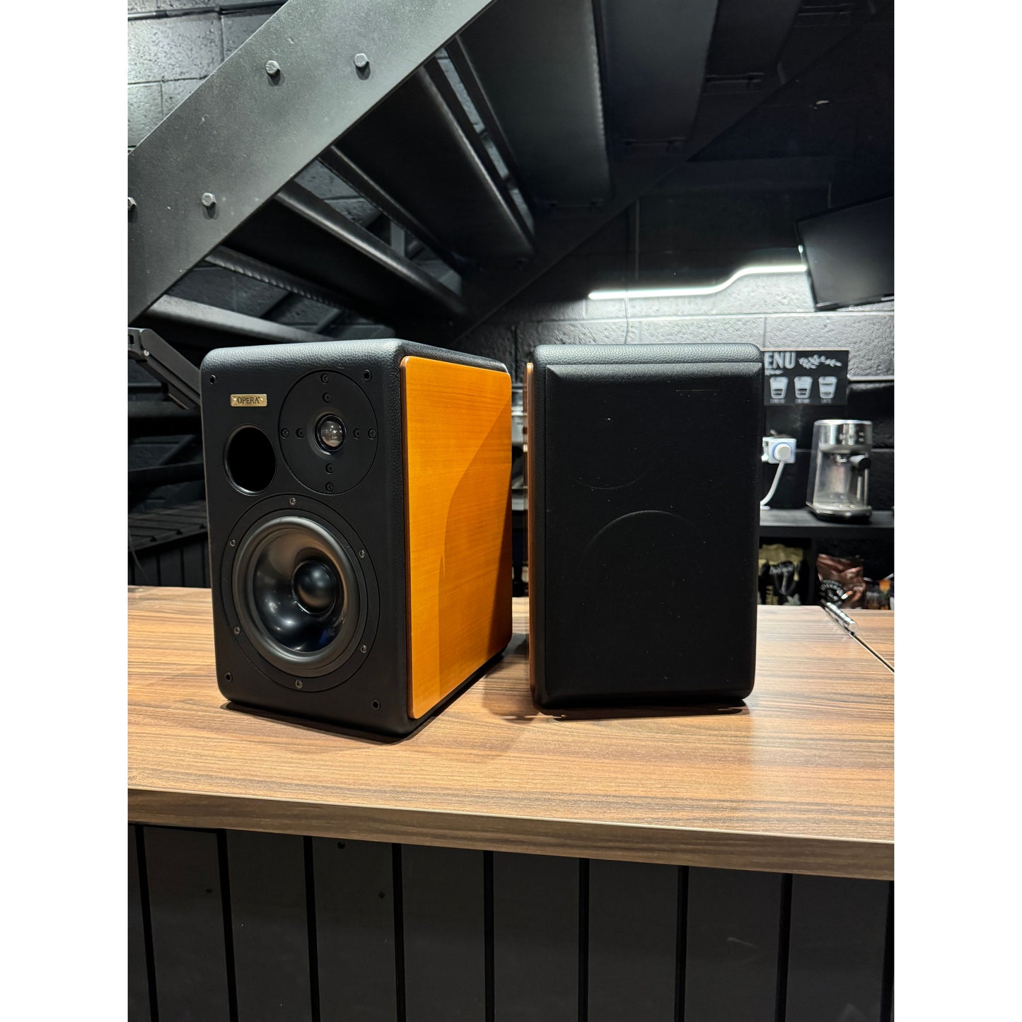 Opera Prima Bookshelf Speakers (USED)