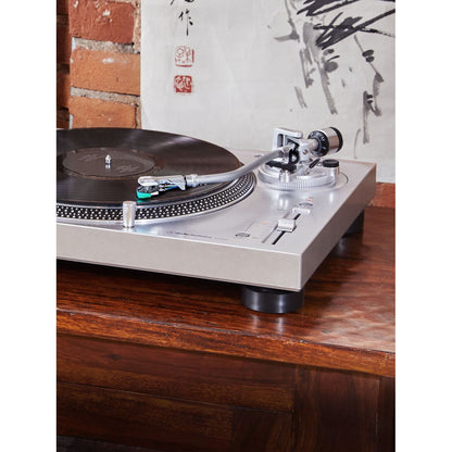 Audio Technica AT-120XBT-USB Bluetooth Turntable