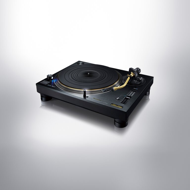 Technics SL-1210GME Master Edition Turntable(Very Limited Stock)