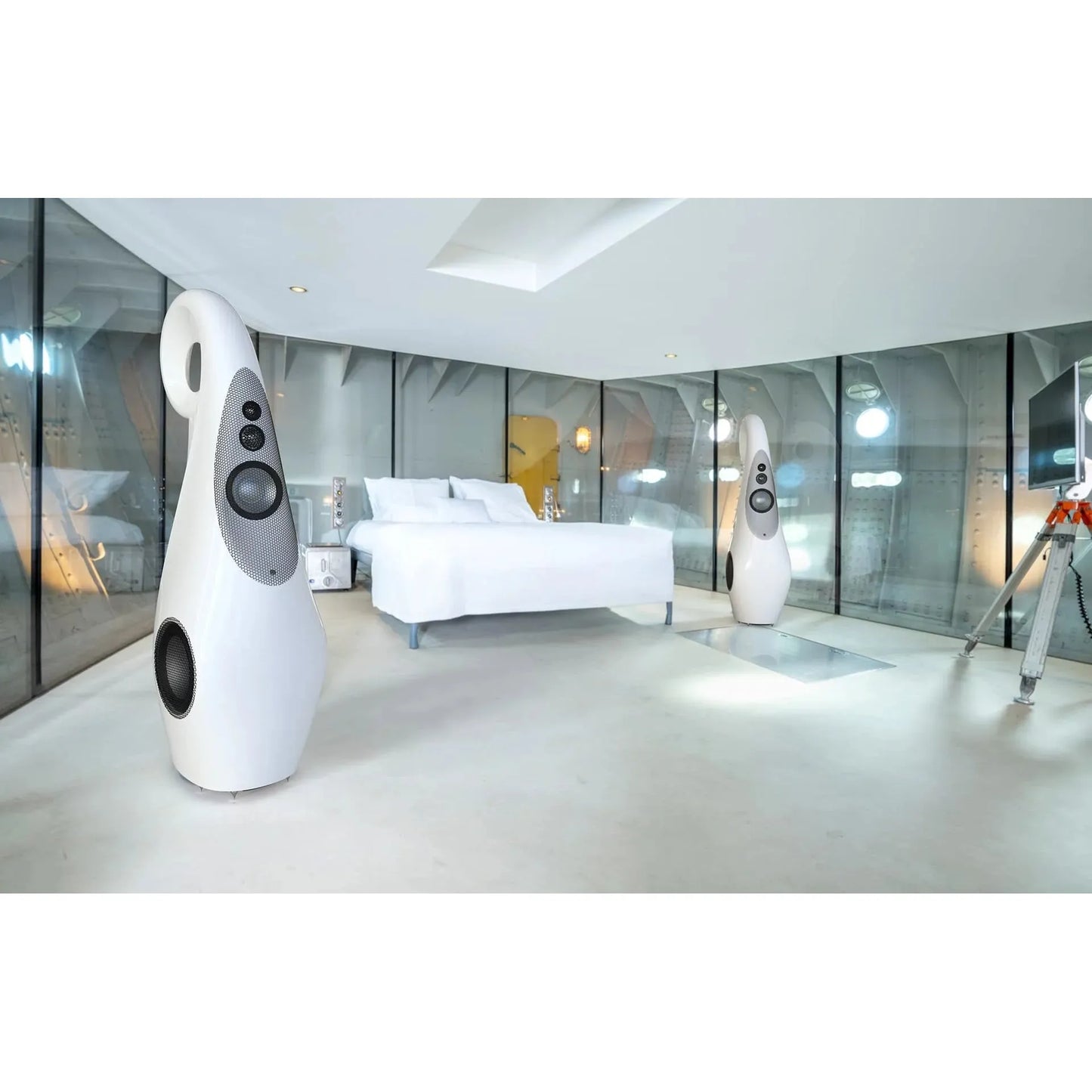 Vivid Audio Giya G2 Series 2 Floorstanders