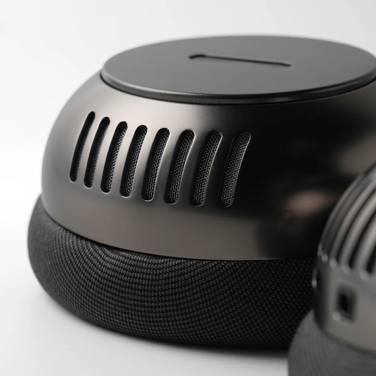 Ecoute Triode Vacuum Tube Active Headphones - Gunmetal