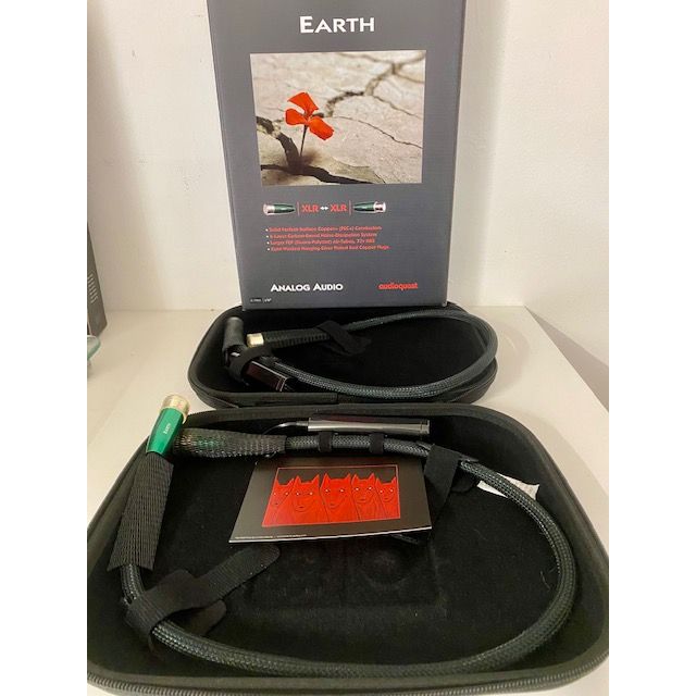 AudioQuest Earth Analogue-Audio Interconnect Cable XLR 0.75 M (USED)