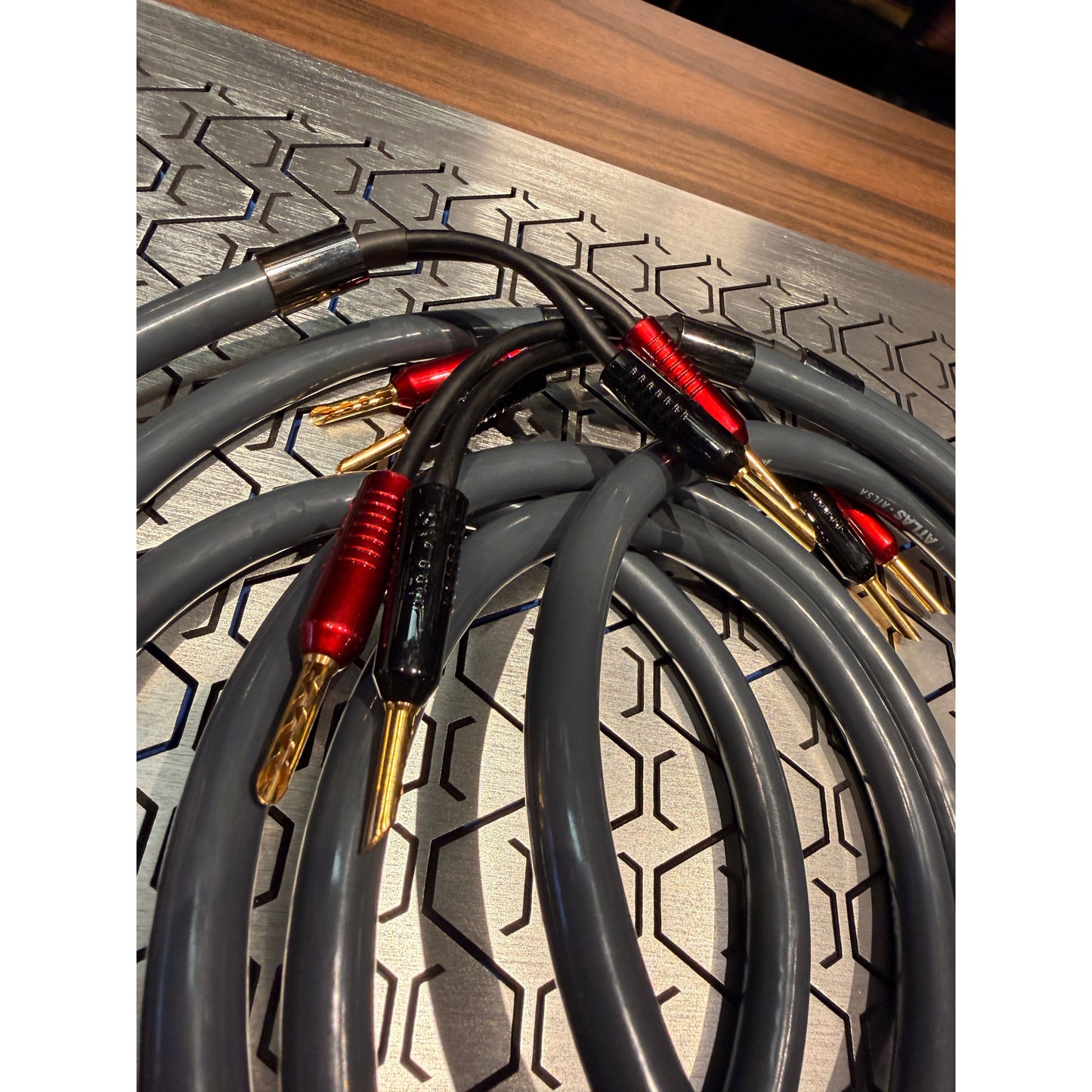 Atlas Ailsa Achromatic Z Speaker Cable (No Box)