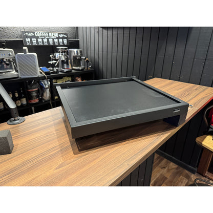 Solidsteel WS-5 Adjustable Turntable Shelf (Open Box)