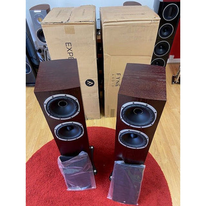 Fyne Audio F501 in stunning real walnut wood veneer (used) Boxed