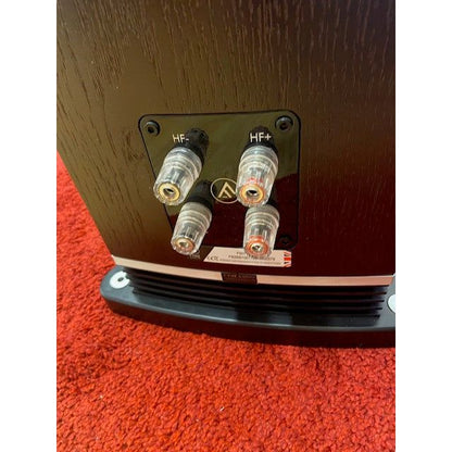 Fyne Audio F501 in stunning real walnut wood veneer (used) Boxed