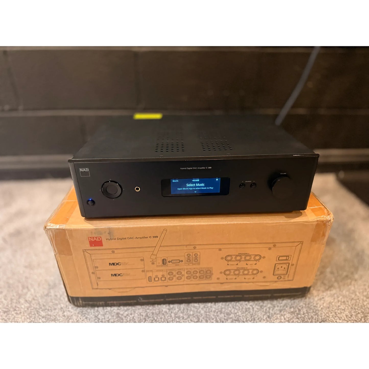 NAD C399 Integrated Amplifier with MCD2 Streaming module (USED)
