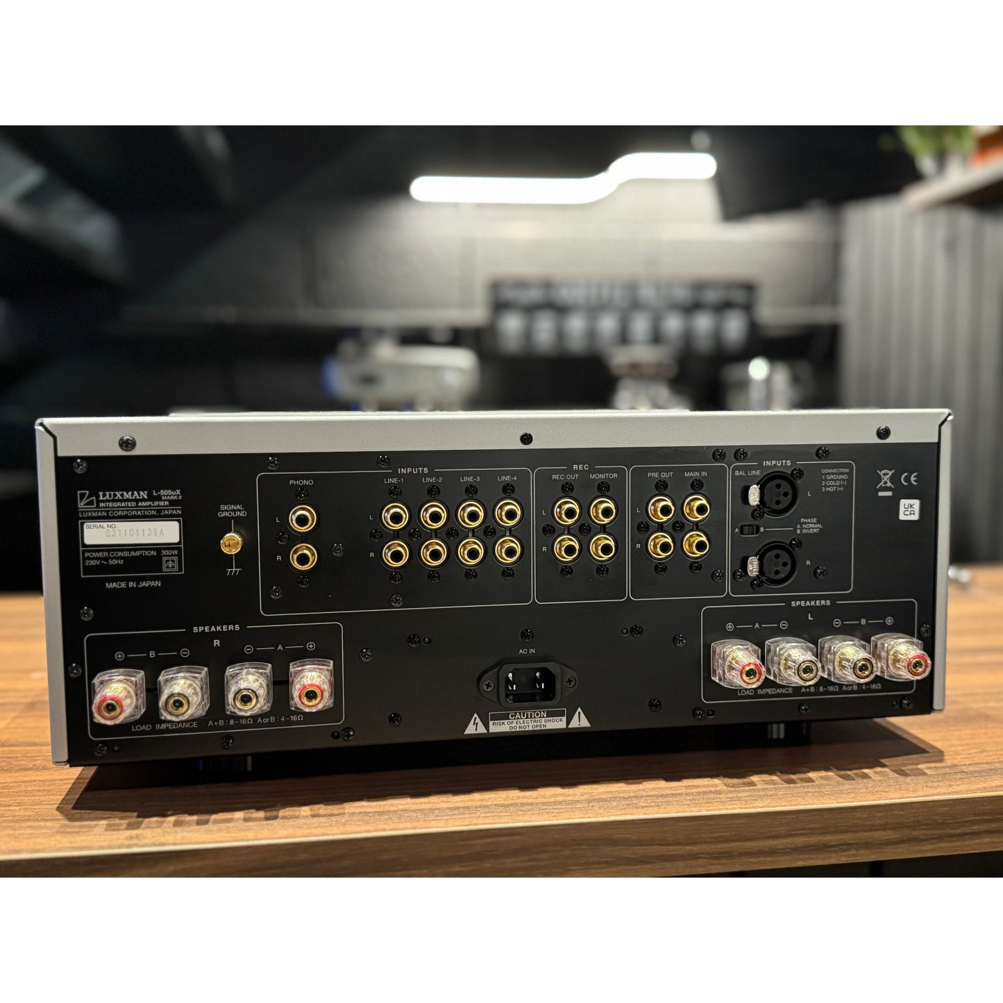 Luxman L-505UXII Integrated Amplifier - USED