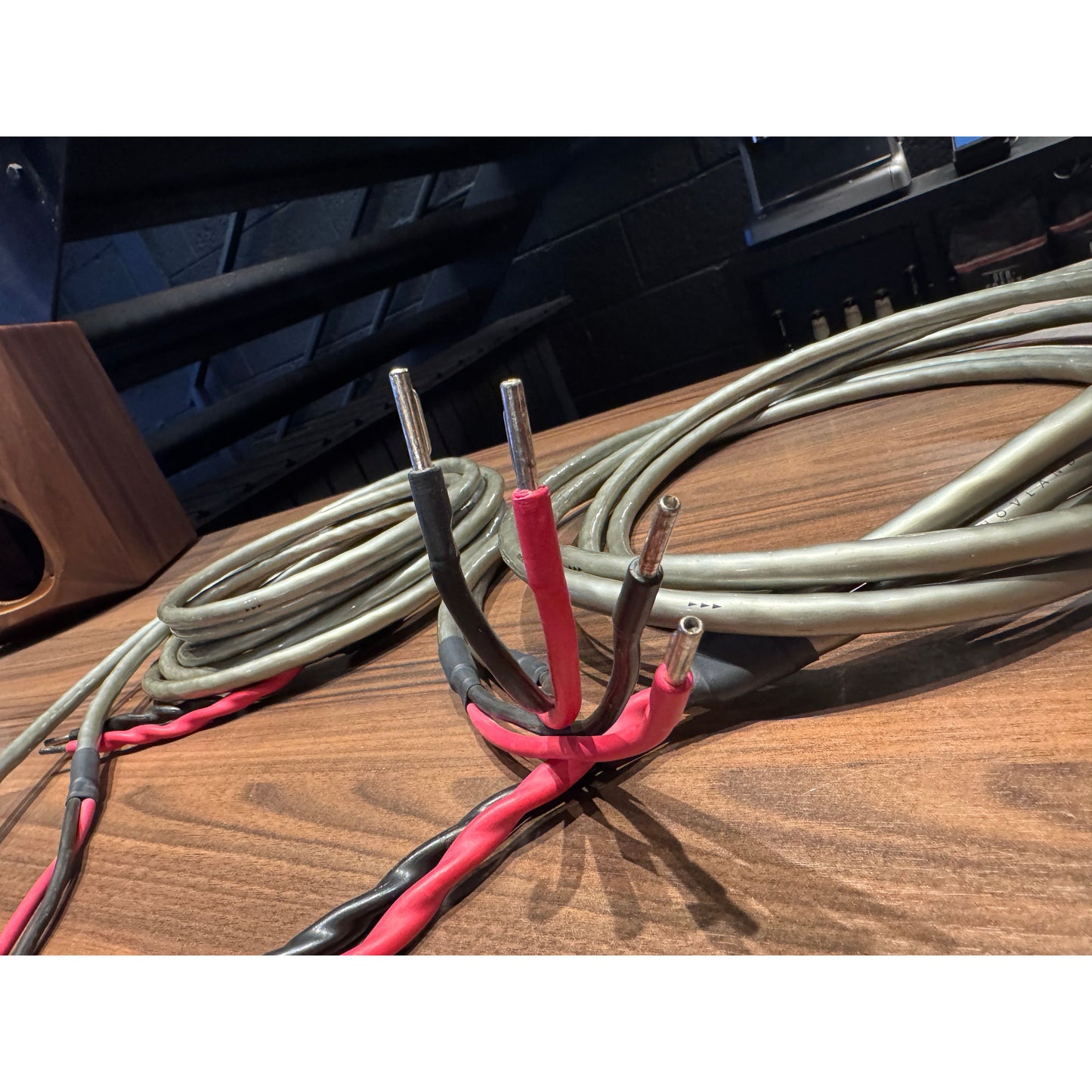 Hovland Nine Line Bi Wire Speaker Cables - 3M (USED)