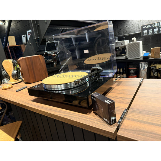 Pro-Ject Xtension 9 Turntable - Gloss Black(USED)