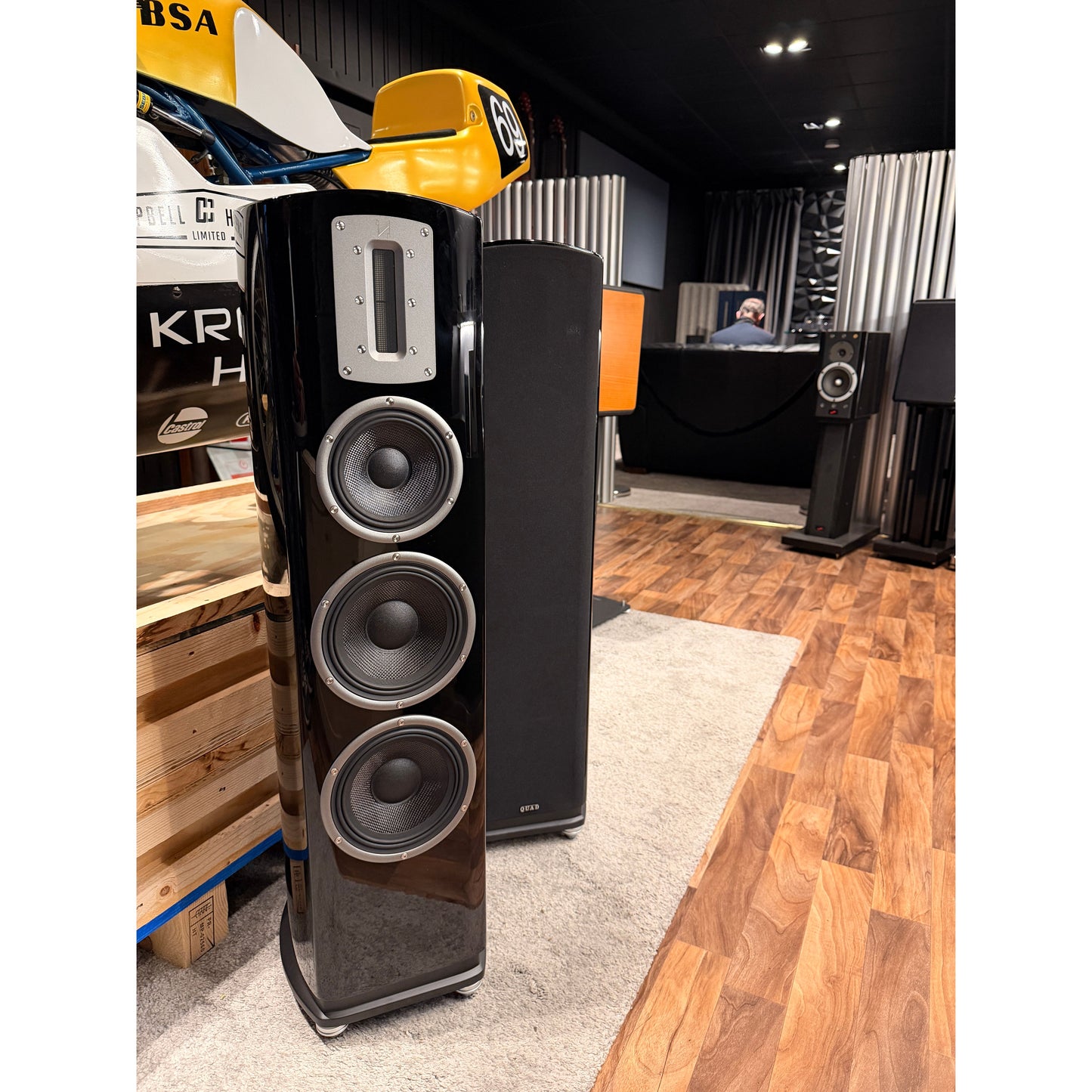 Quad Z3 Floorstanders (Open Box)