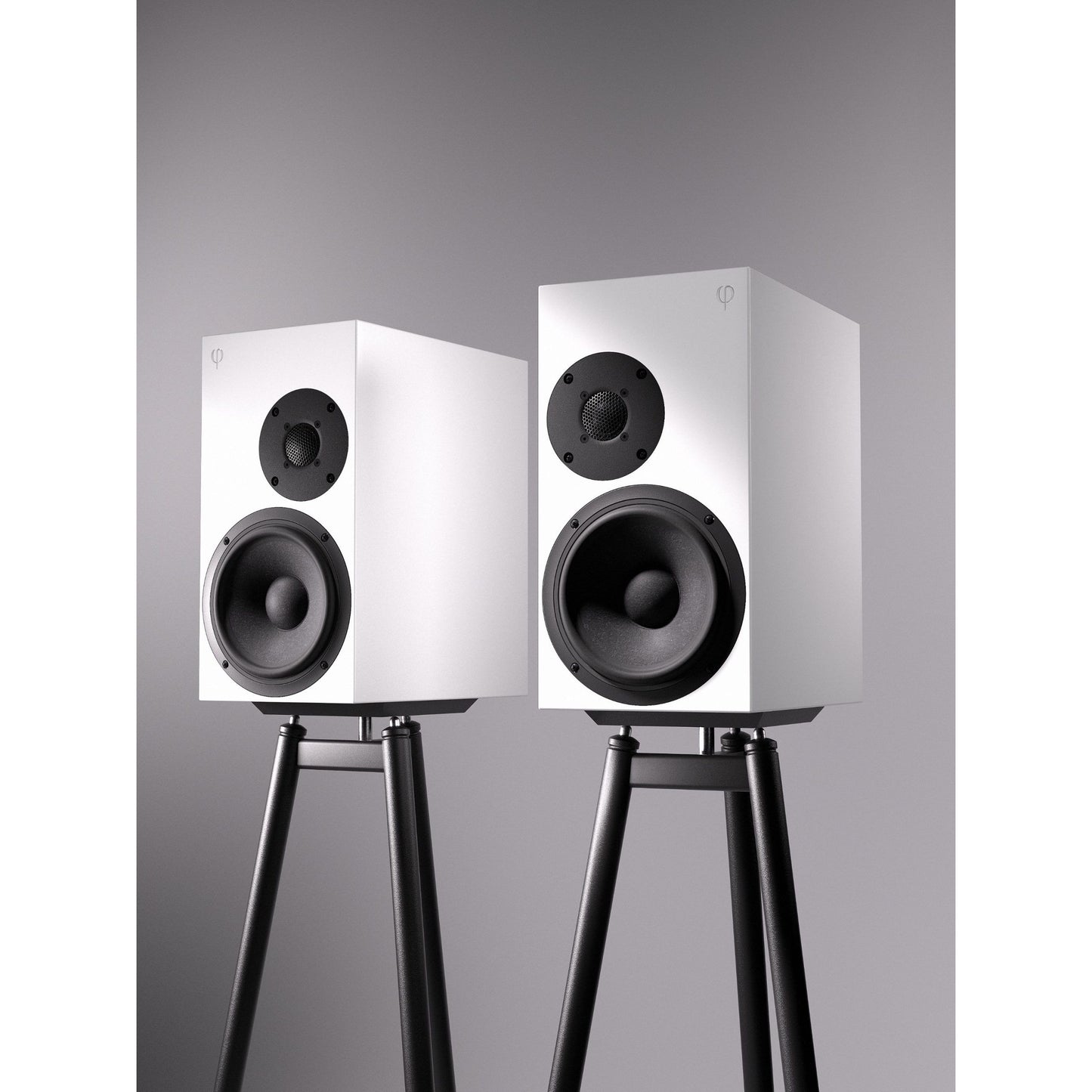 OePhi Lounge 2 standmount speaker