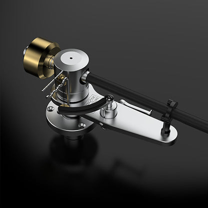 Acoustic Signature TA-500 Neo – Tonearm side close-up
