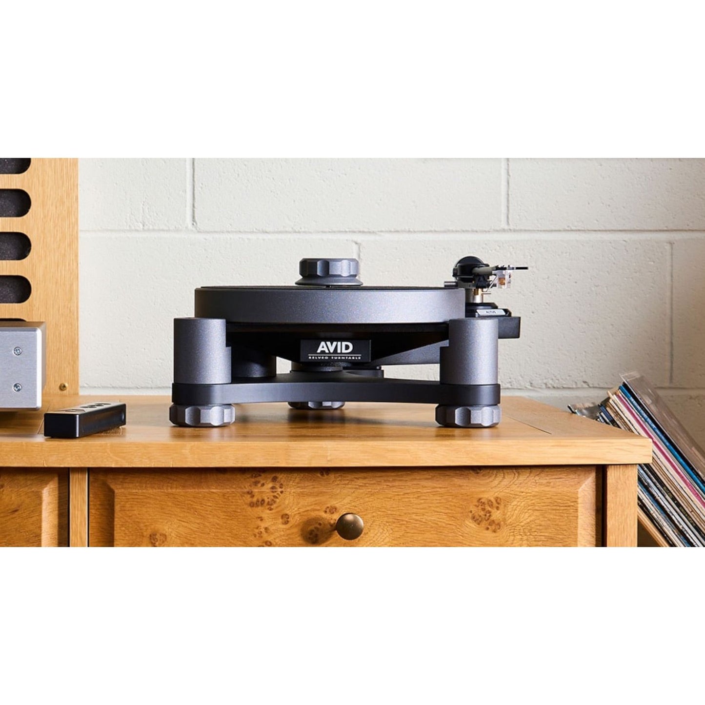Avid Relveo Turntable