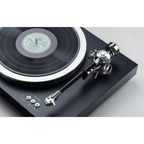 EAT C-Dur Turntable