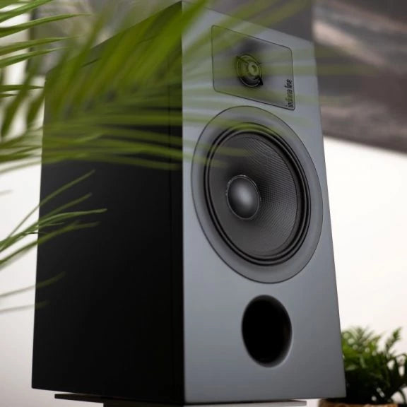 Indiana Lina Lira 3 Bookshelf Speakers