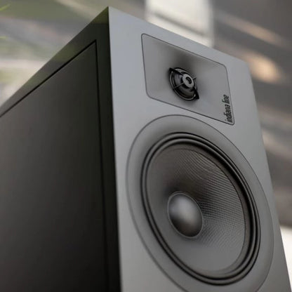 Indiana Lina Lira 3 Bookshelf Speakers