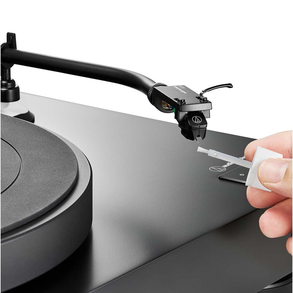 Audio Technica  AT607 Stylus Cleaning Fluid and Brush