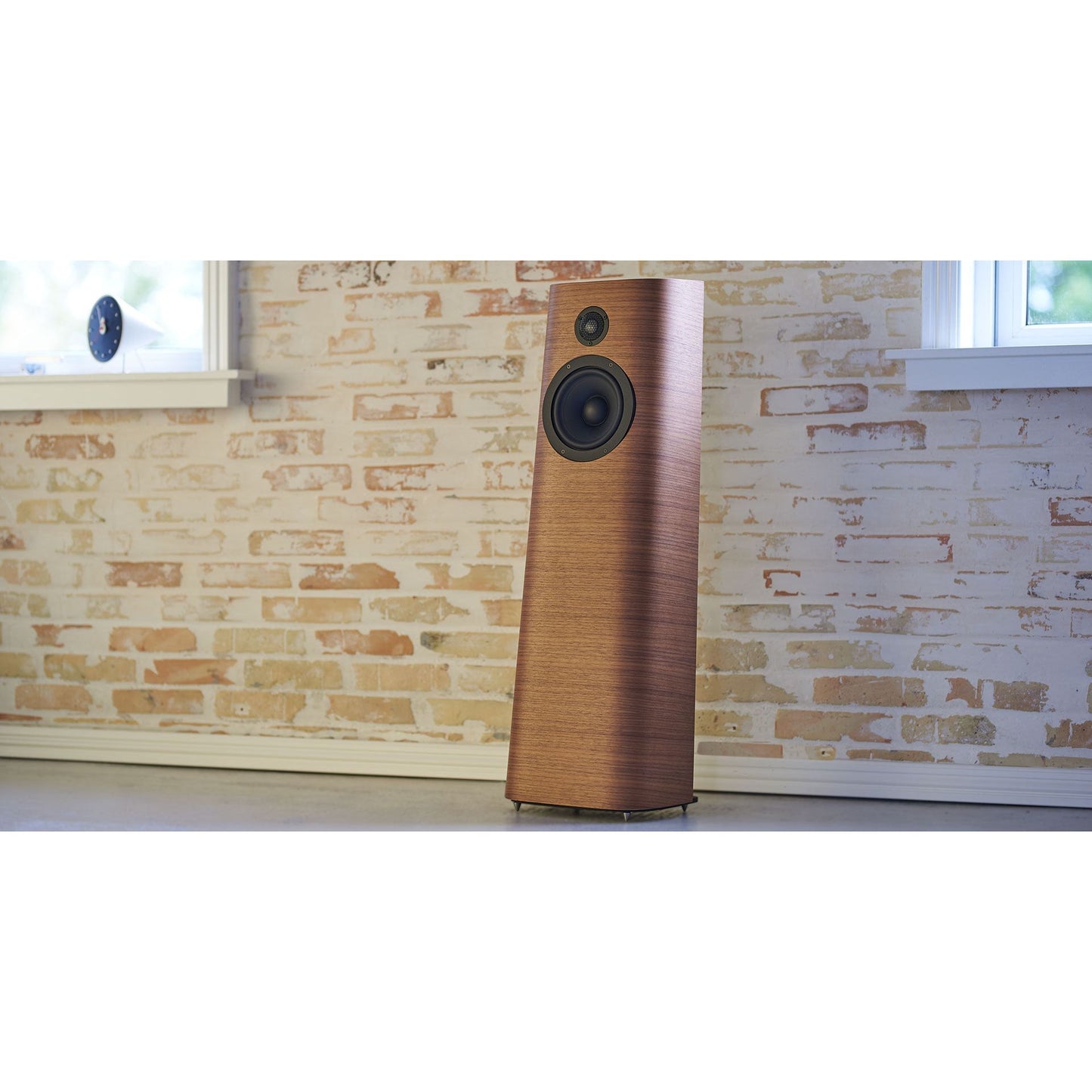 Davone Reference 3 Floorstanders