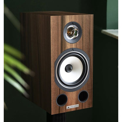 Triangle Esprit Comete EZ Bookshelf Speakers