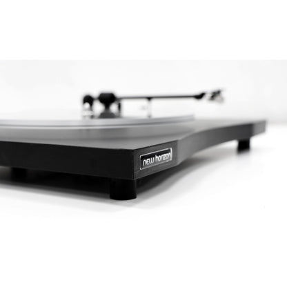 New Horizon 101 Turntable