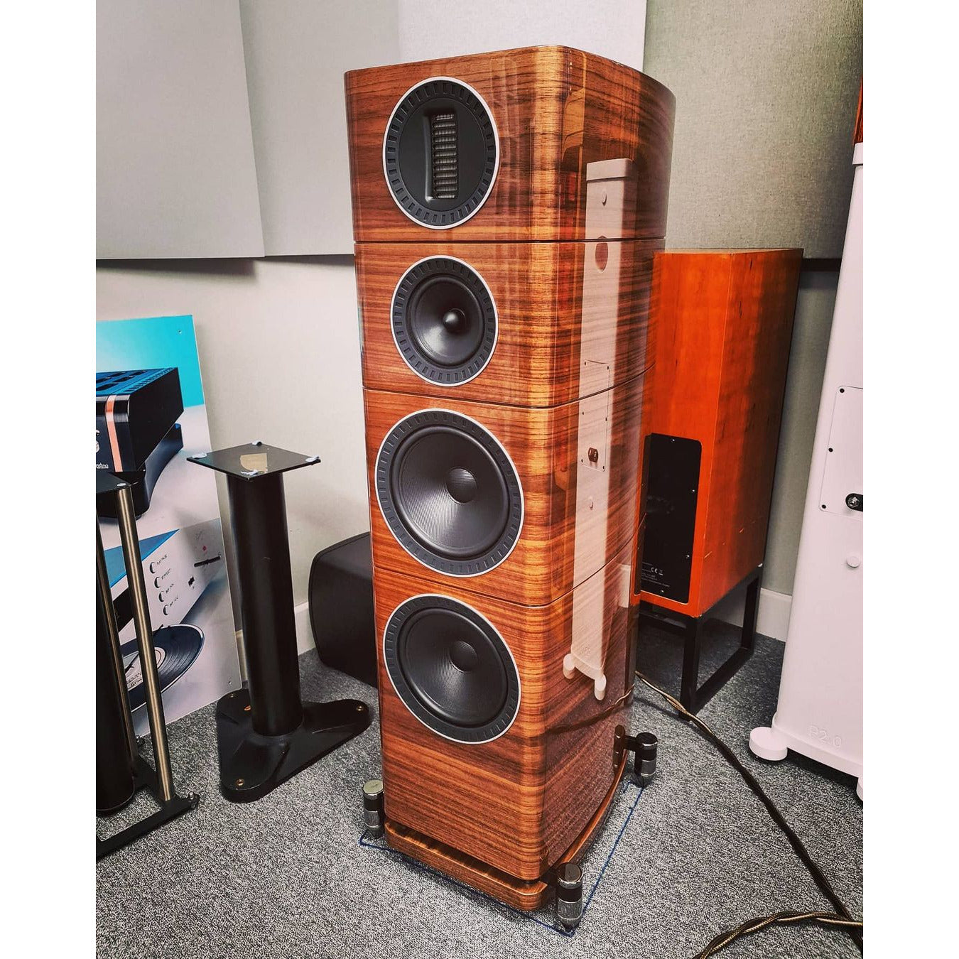 Wharfedale Elysian 4 Floorstanders