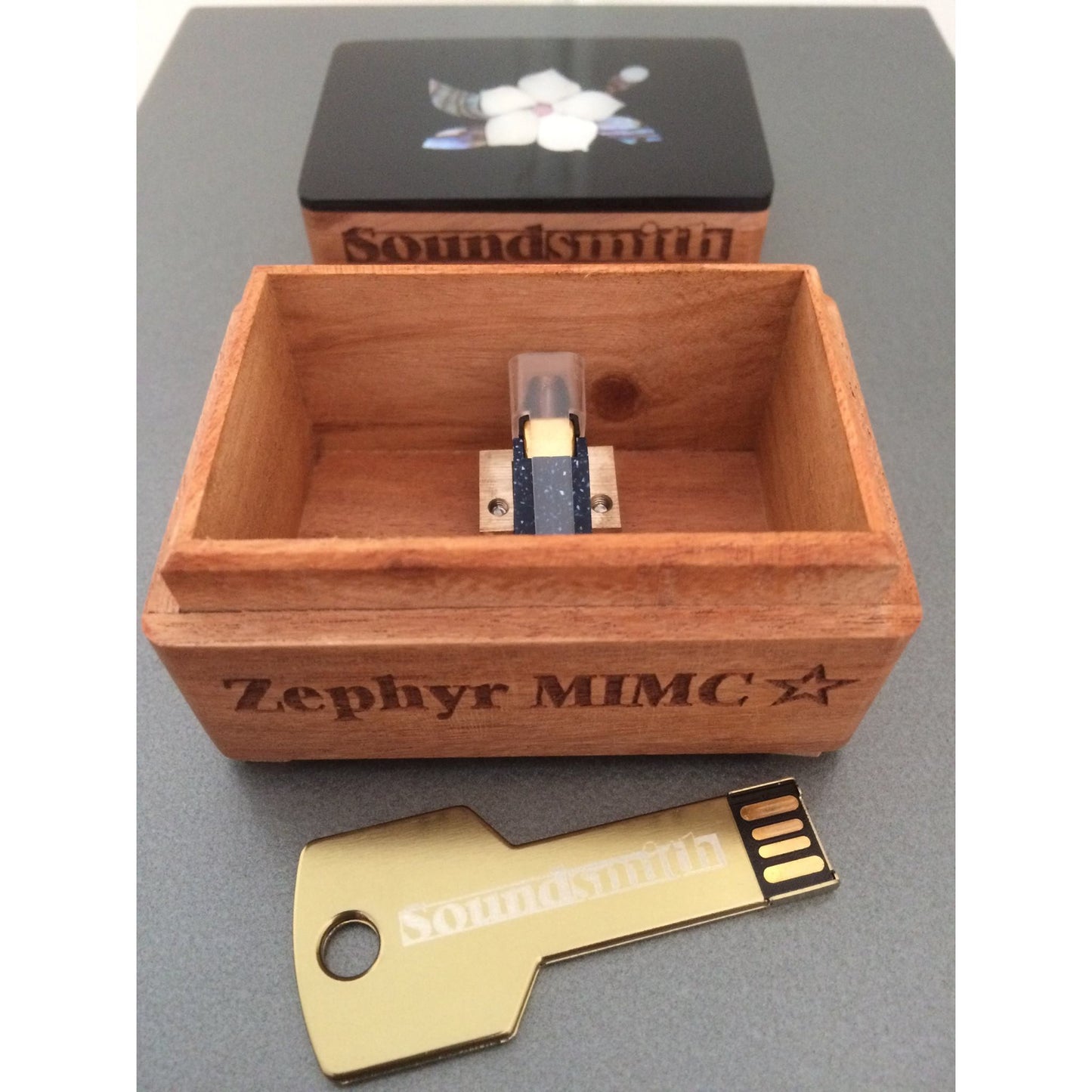 Soundsmith MIMC Zephyr Star Cartridge - Kronos AV