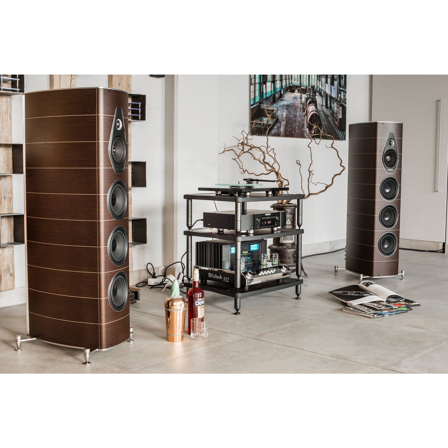Bassocontinuo Lyra 2.1 Isostatic Audio Rack
