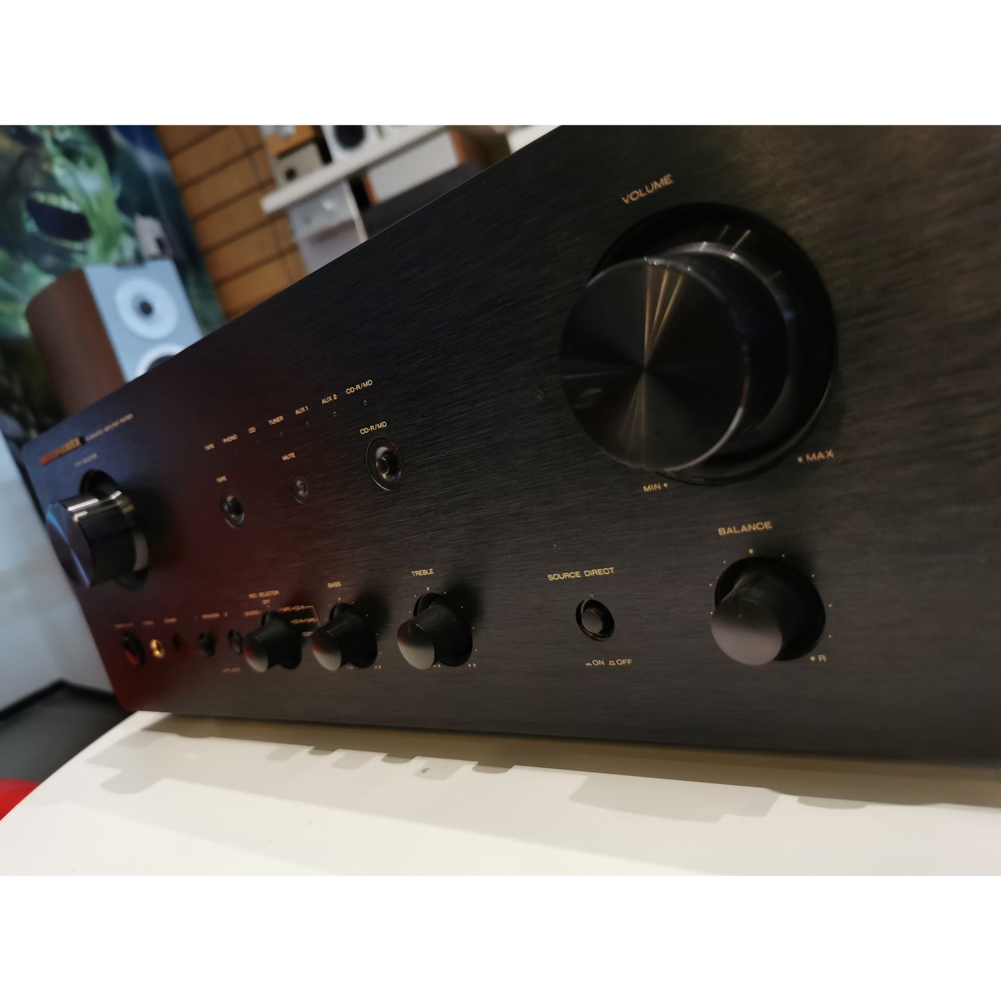 Marantz PM7000 Integrated Amplifier (USED)