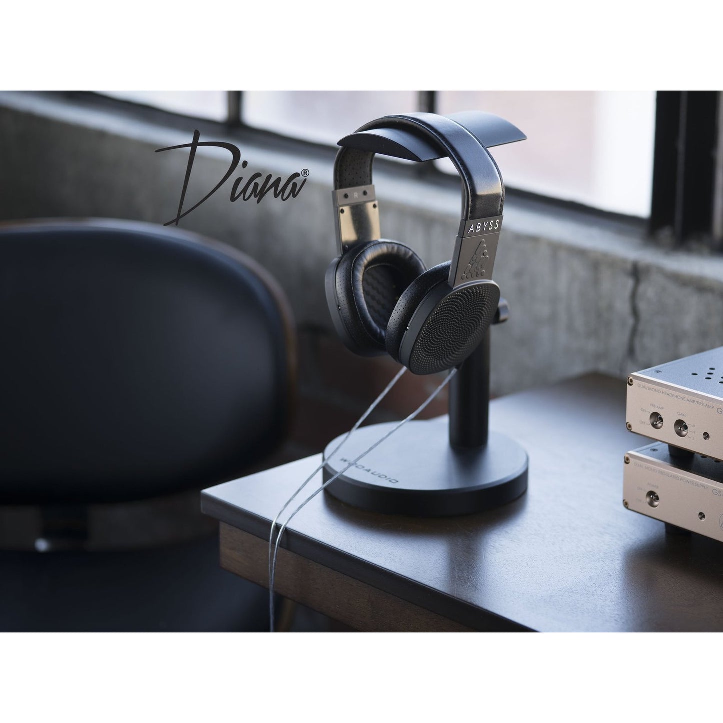 Abyss Diana V2 Reference headphones