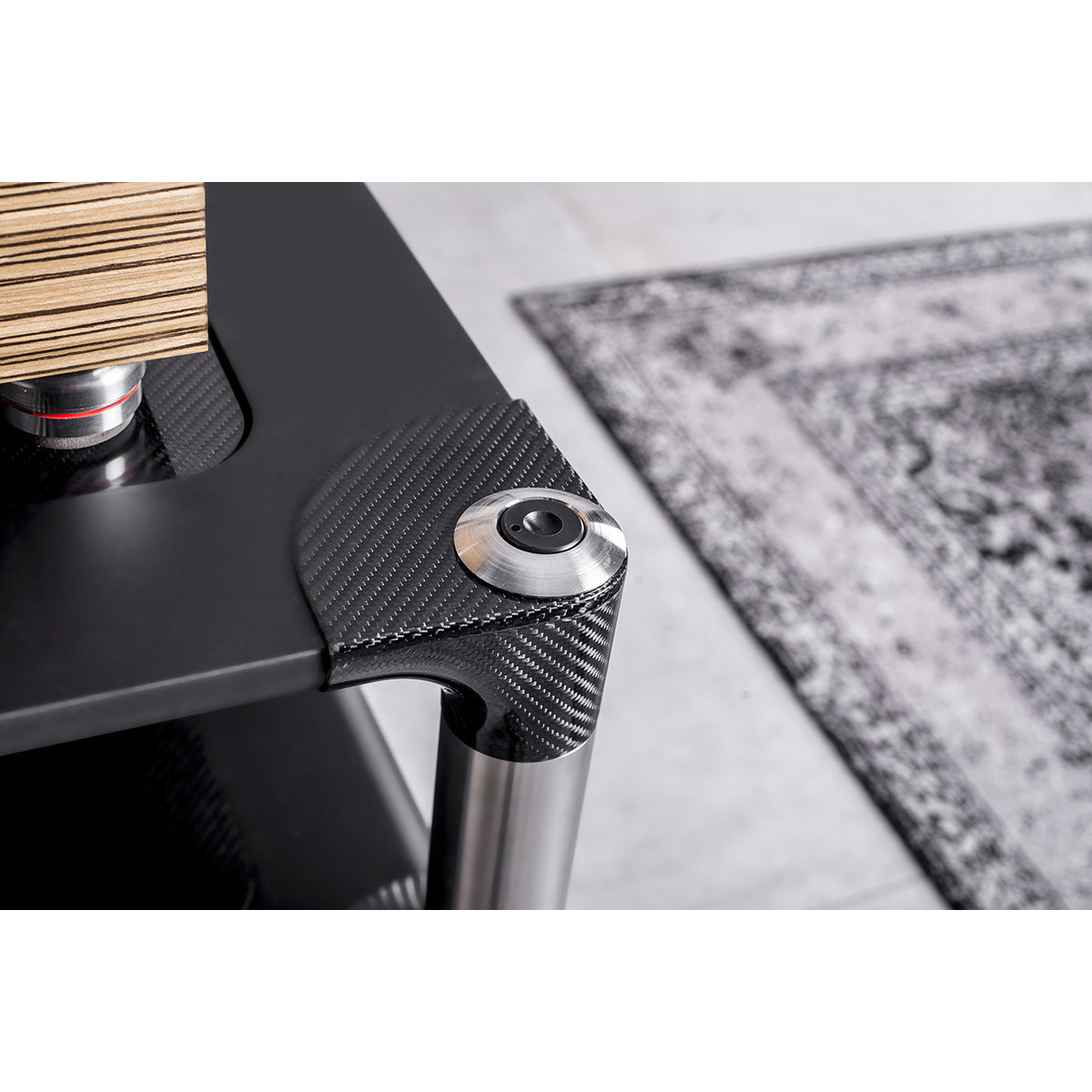 Bassocontinuo Aeroline F2 Audio Rack