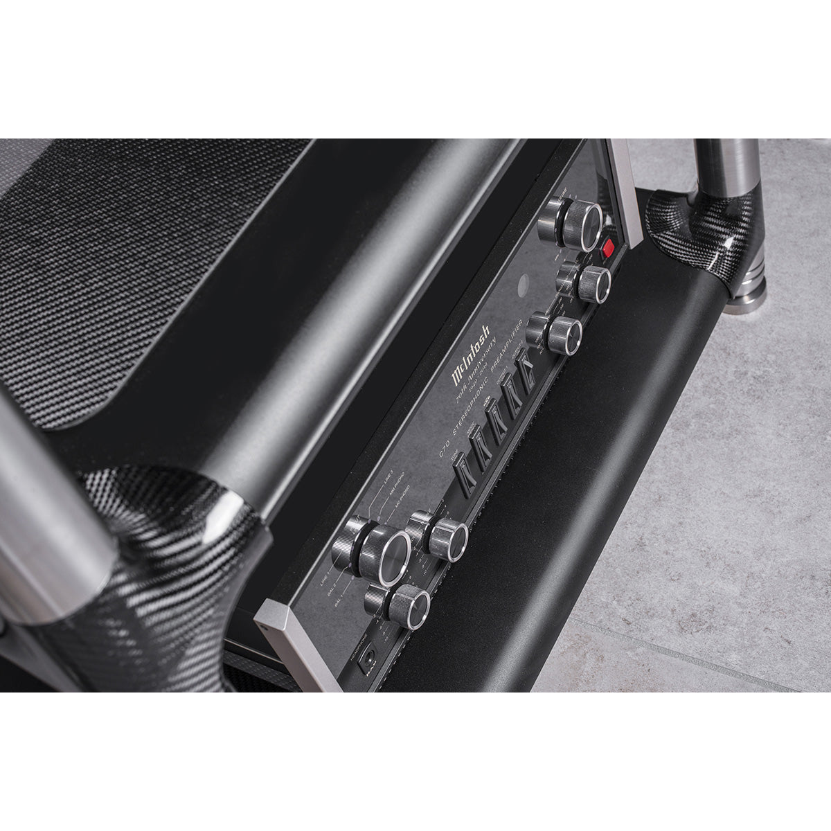 Bassocontinuo Aeroline F2 Audio Rack