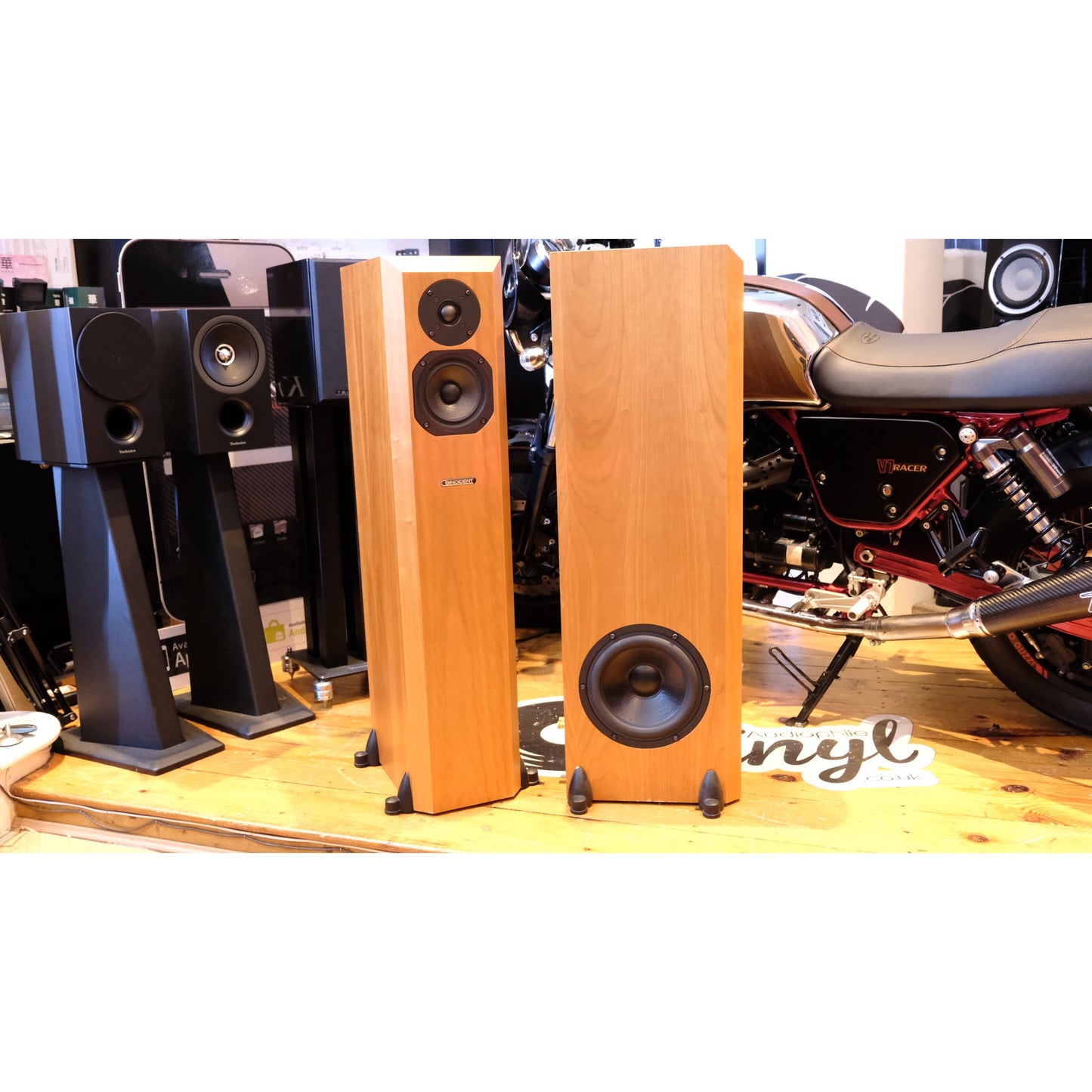 Coincidence Partial Eclipse II Speakers (USED)