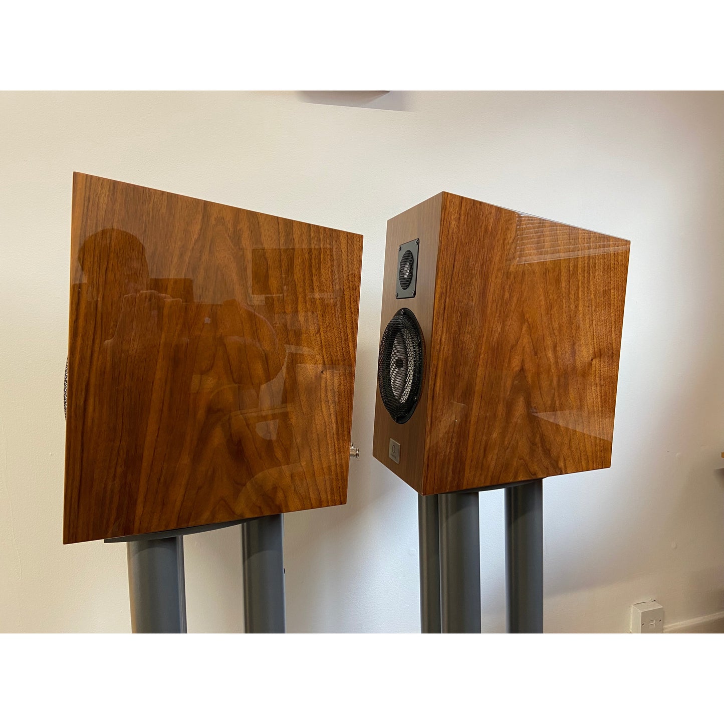 Marten Duke 2 (EX-DEMO/USED) loudspeakers in Piano Walnut Finish